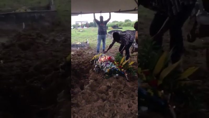 GRAVE DIGGING AFTER HOURS (TRINI)